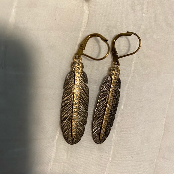 Tat2 design earrings - Picture 2 of 5